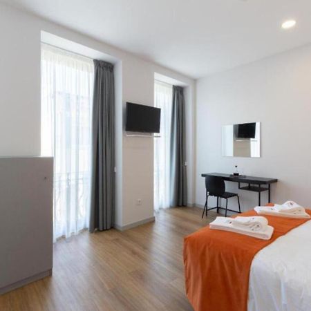 فيلا نوفا دي غايا Serra Do Pilar Porto Suites المظهر الخارجي الصورة