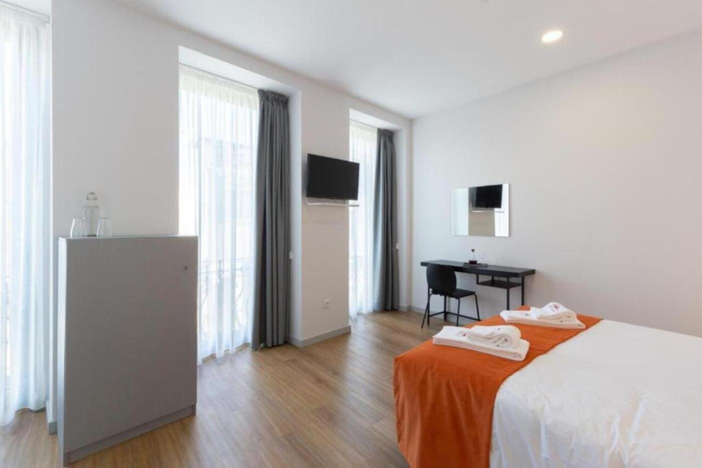 فيلا نوفا دي غايا Serra Do Pilar Porto Suites المظهر الخارجي الصورة