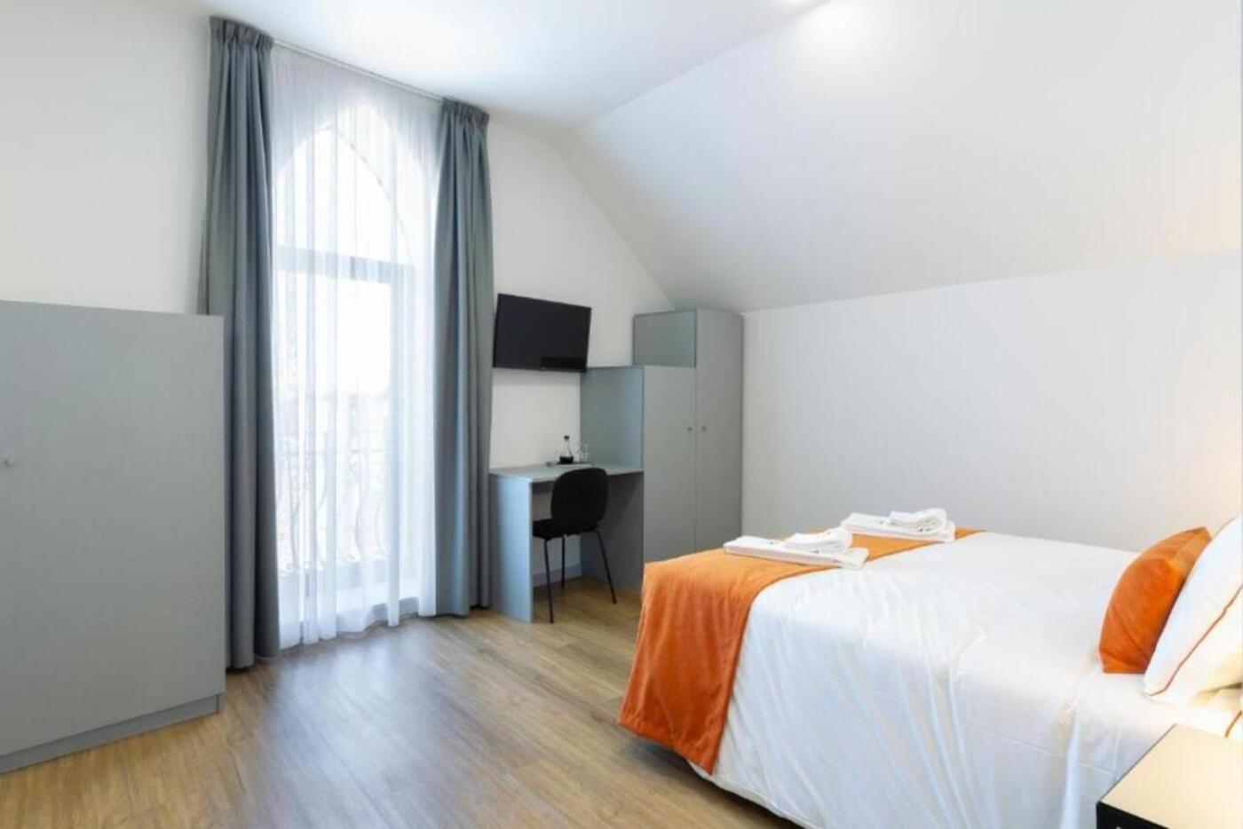 فيلا نوفا دي غايا Serra Do Pilar Porto Suites المظهر الخارجي الصورة